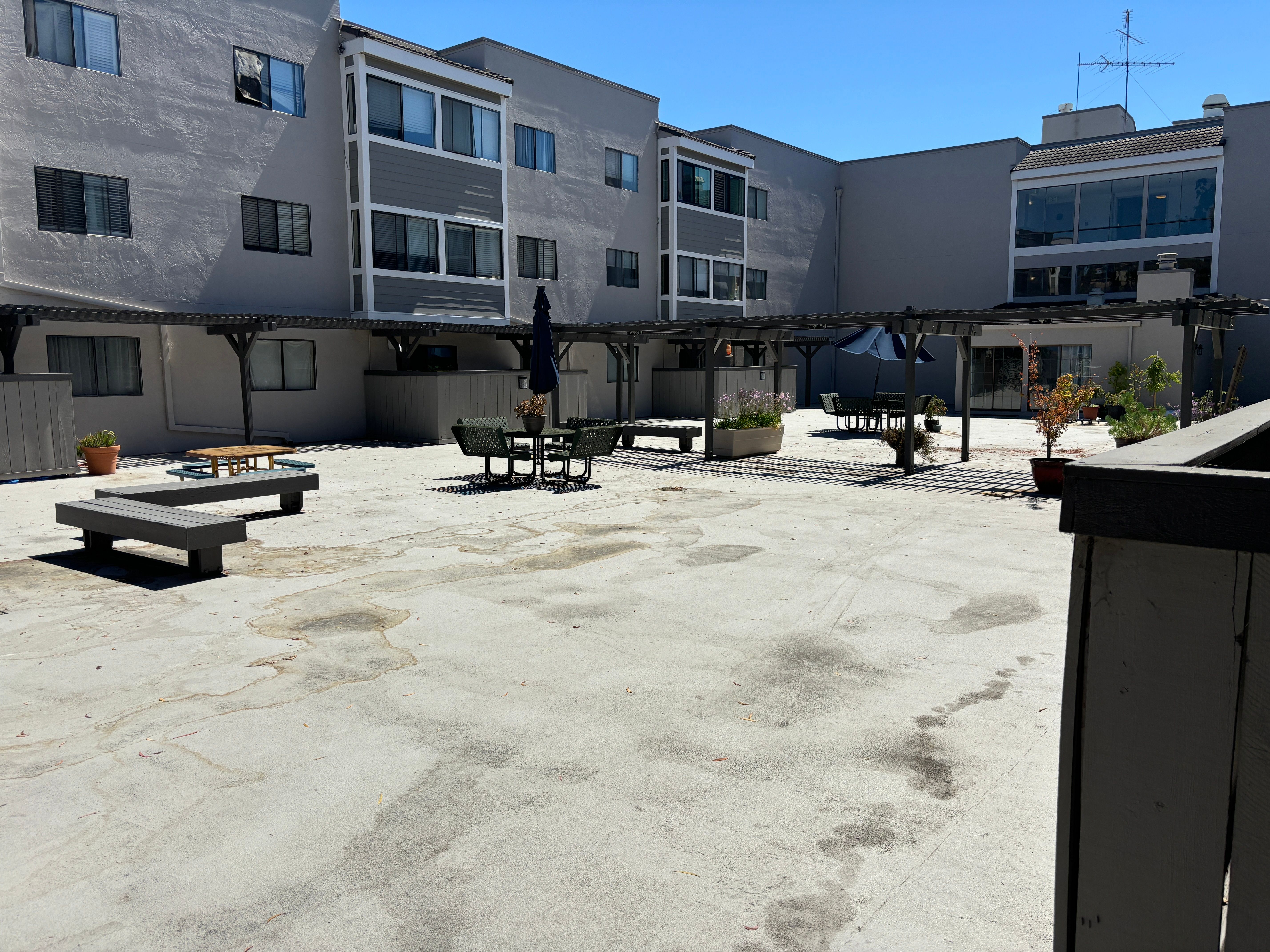 240 Bayshore Blvd, San Mateo CA